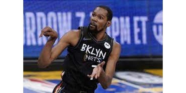 Kendrick Perkins, amigo de James, elogia a Durant Kendrick Perkins, amigo de James, elogia a Durant